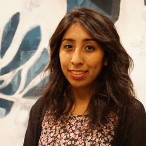 Meet your Posher, Alicia